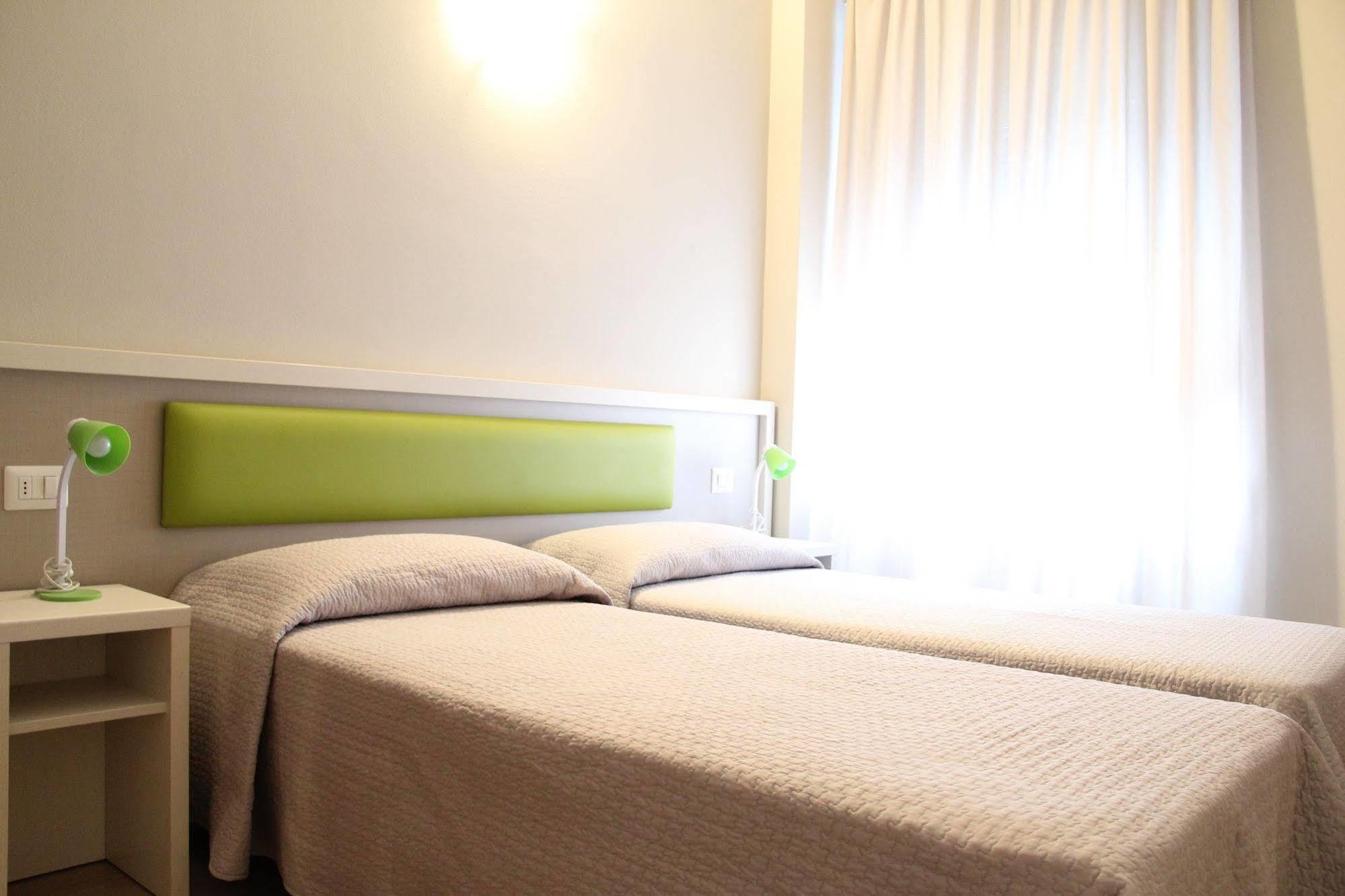 Hotel Due Giardini Milano Eksteriør bilde